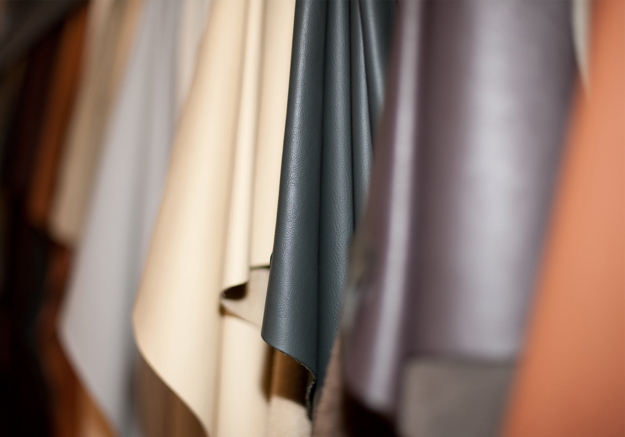 Leather 101: Understanding Full Grain vs. Top Grain vs. Genuine