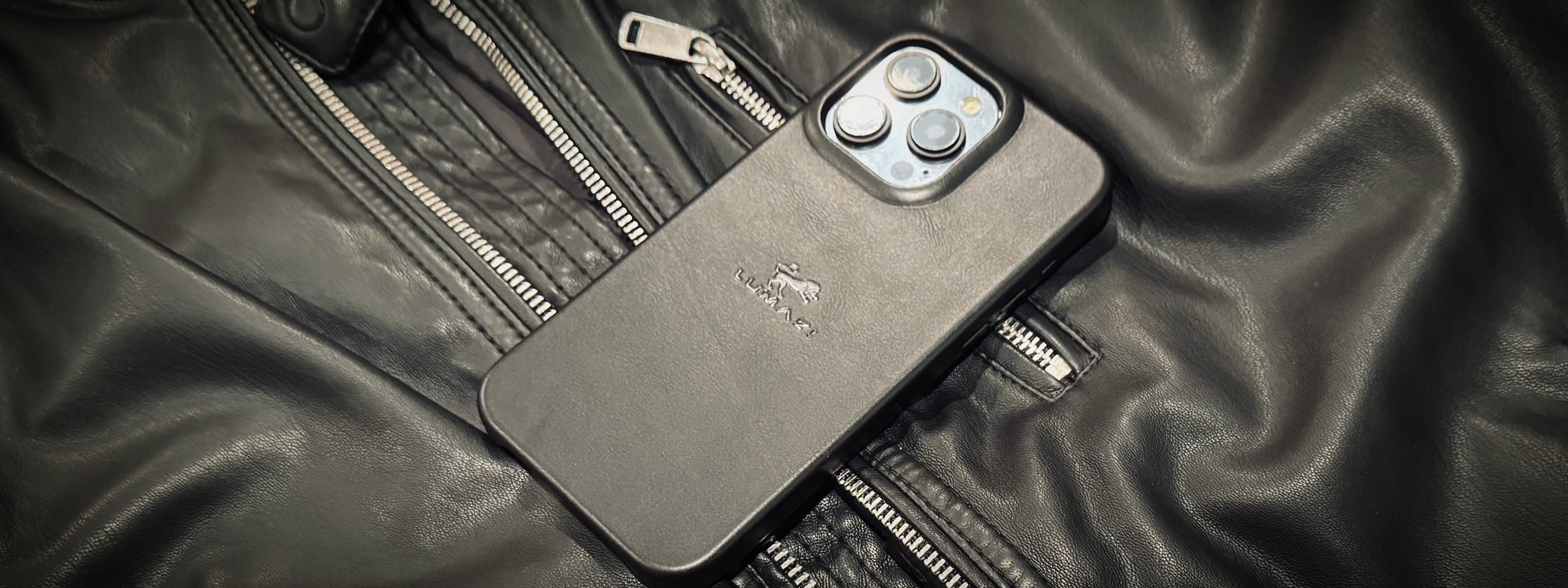 LUMAZI Midnight black handmade, full-grain leather iPhone case with MagSafe.