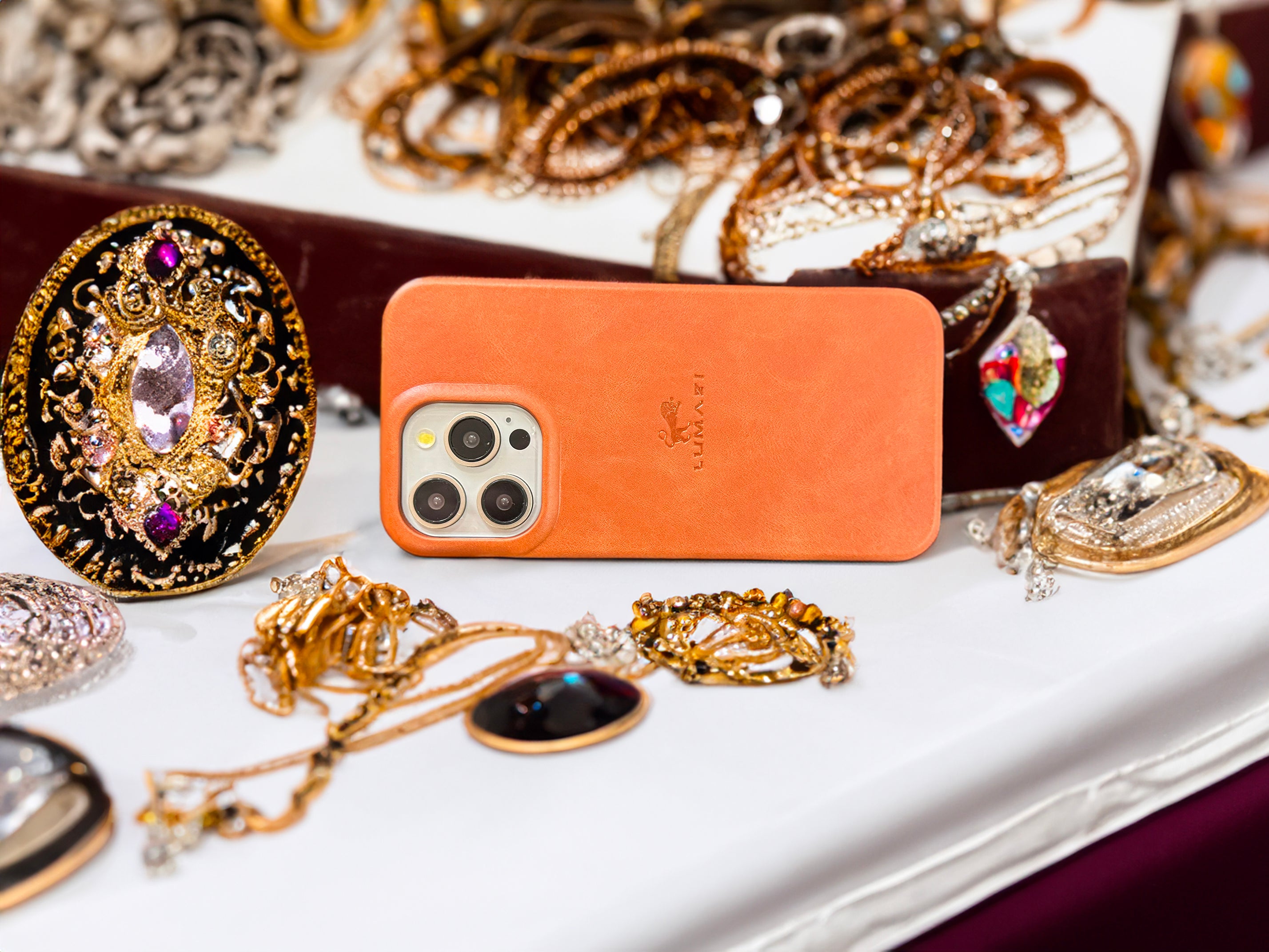 LUMAZI sienna brown handmade, full-grain leather iPhone 16 Pro Max case with MagSafe